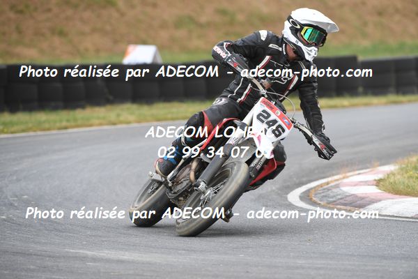 http://v2.adecom-photo.com/images//8.MOTO/2023/10_SUPERMOTARD_LOHEAC_2023/CHALLENGER/POIRINE_Samuel/41A_7060.JPG