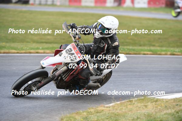 http://v2.adecom-photo.com/images//8.MOTO/2023/10_SUPERMOTARD_LOHEAC_2023/CHALLENGER/POIRINE_Samuel/41A_9462.JPG