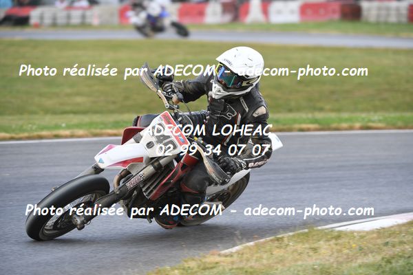 http://v2.adecom-photo.com/images//8.MOTO/2023/10_SUPERMOTARD_LOHEAC_2023/CHALLENGER/POIRINE_Samuel/41A_9529.JPG