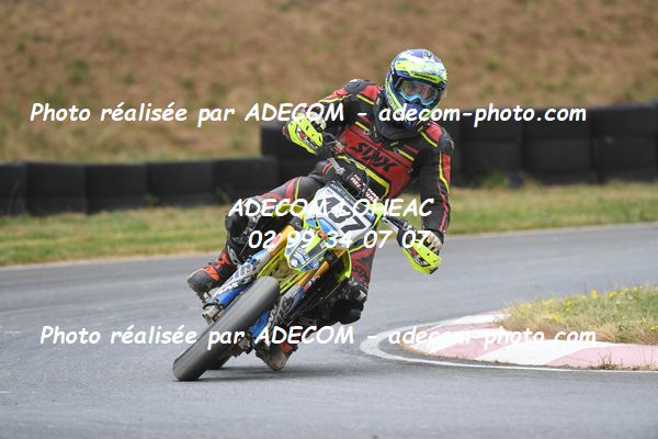 http://v2.adecom-photo.com/images//8.MOTO/2023/10_SUPERMOTARD_LOHEAC_2023/CHALLENGER/POIRSON_Valentin/41A_6792.JPG