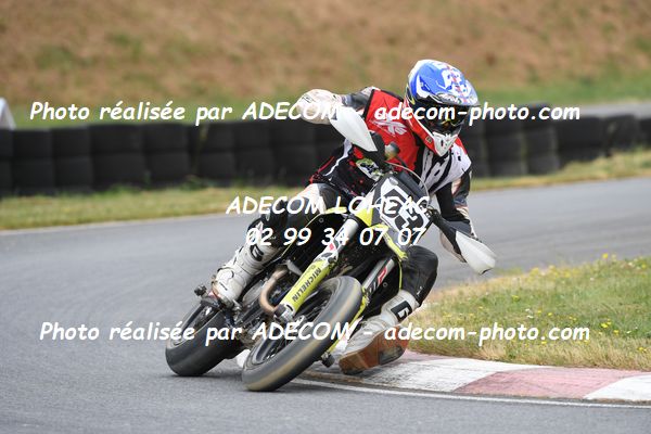 http://v2.adecom-photo.com/images//8.MOTO/2023/10_SUPERMOTARD_LOHEAC_2023/CHALLENGER/POYET_David/41A_7075.JPG