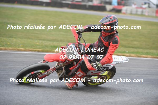 http://v2.adecom-photo.com/images//8.MOTO/2023/10_SUPERMOTARD_LOHEAC_2023/CHALLENGER/PUECH_Axel/41A_9358.JPG