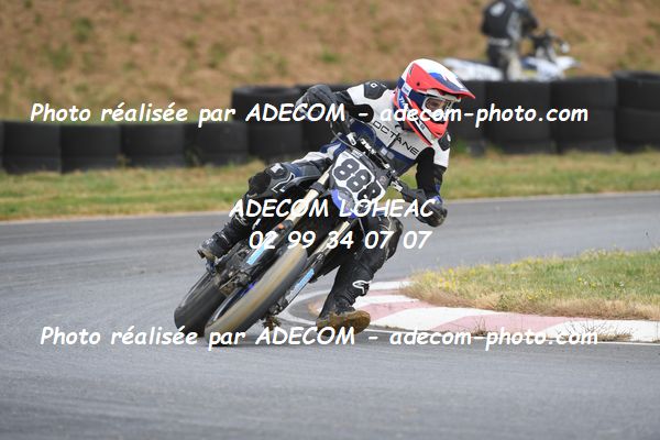 http://v2.adecom-photo.com/images//8.MOTO/2023/10_SUPERMOTARD_LOHEAC_2023/CHALLENGER/ROY_Basile/41A_5757.JPG