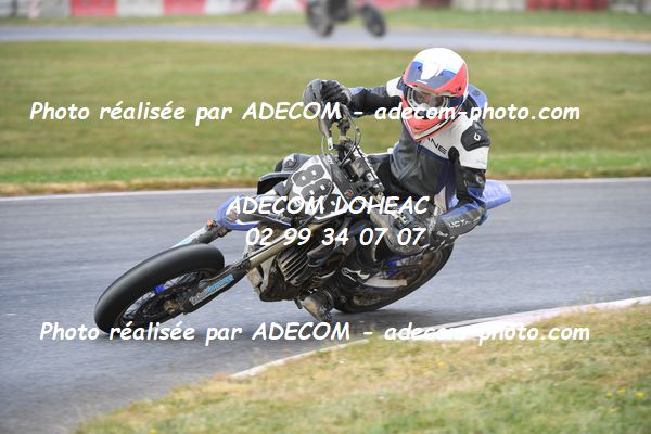 http://v2.adecom-photo.com/images//8.MOTO/2023/10_SUPERMOTARD_LOHEAC_2023/CHALLENGER/ROY_Basile/41A_9492.JPG