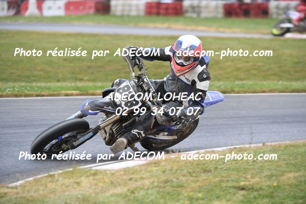 http://v2.adecom-photo.com/images//8.MOTO/2023/10_SUPERMOTARD_LOHEAC_2023/CHALLENGER/ROY_Basile/41A_9524.JPG