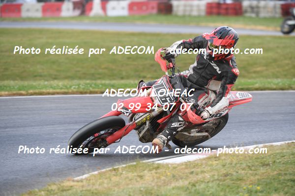 http://v2.adecom-photo.com/images//8.MOTO/2023/10_SUPERMOTARD_LOHEAC_2023/CHALLENGER/SERODIO_Patrick/41A_9548.JPG