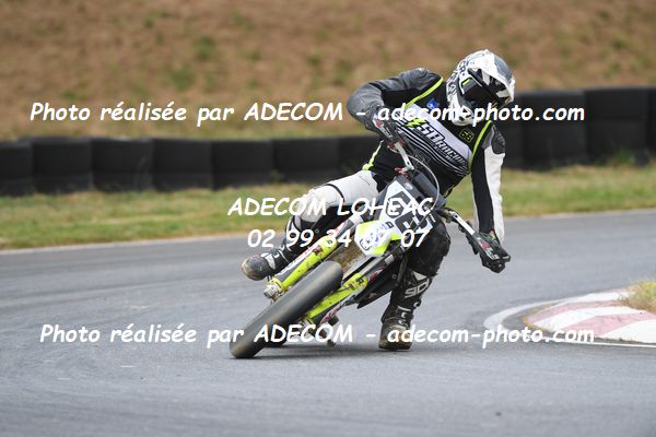 http://v2.adecom-photo.com/images//8.MOTO/2023/10_SUPERMOTARD_LOHEAC_2023/CHALLENGER/STEFANI_Samy/41A_6789.JPG