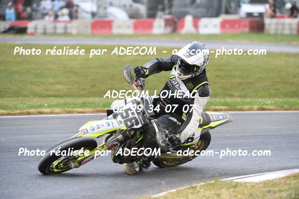 http://v2.adecom-photo.com/images//8.MOTO/2023/10_SUPERMOTARD_LOHEAC_2023/CHALLENGER/STEFANI_Samy/41A_9435.JPG