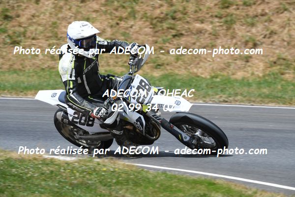 http://v2.adecom-photo.com/images//8.MOTO/2023/10_SUPERMOTARD_LOHEAC_2023/CHALLENGER/SYLVESTRE_Jonathan/41A_8270.JPG