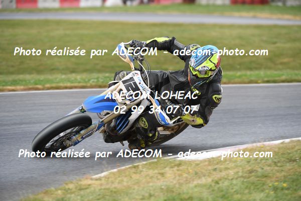 http://v2.adecom-photo.com/images//8.MOTO/2023/10_SUPERMOTARD_LOHEAC_2023/PRESTIGE_S1/BELLOT_Jordan/41A_9910.JPG