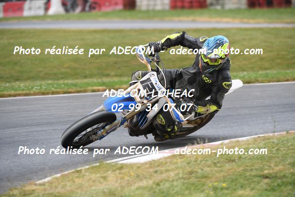 http://v2.adecom-photo.com/images//8.MOTO/2023/10_SUPERMOTARD_LOHEAC_2023/PRESTIGE_S1/BELLOT_Jordan/41A_9927.JPG