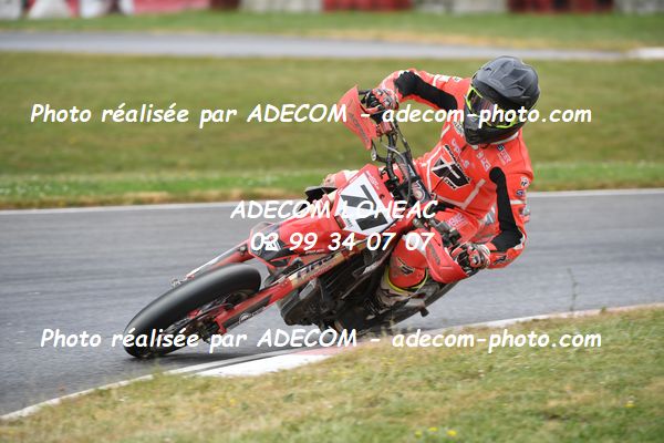 http://v2.adecom-photo.com/images//8.MOTO/2023/10_SUPERMOTARD_LOHEAC_2023/PRESTIGE_S1/BERTHOUX_Lucas/41A_9977.JPG