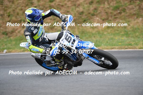 http://v2.adecom-photo.com/images//8.MOTO/2023/10_SUPERMOTARD_LOHEAC_2023/PRESTIGE_S1/PERNAT_Gabin/41A_7501.JPG