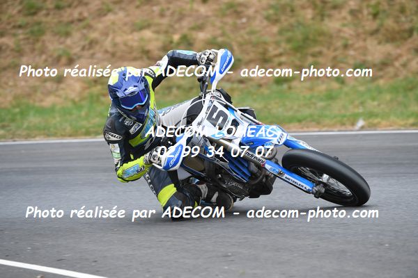 http://v2.adecom-photo.com/images//8.MOTO/2023/10_SUPERMOTARD_LOHEAC_2023/PRESTIGE_S1/PERNAT_Gabin/41A_7589.JPG