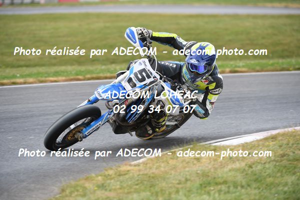 http://v2.adecom-photo.com/images//8.MOTO/2023/10_SUPERMOTARD_LOHEAC_2023/PRESTIGE_S1/PERNAT_Gabin/41A_9870.JPG