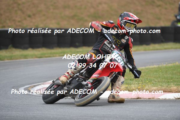 http://v2.adecom-photo.com/images//8.MOTO/2023/10_SUPERMOTARD_LOHEAC_2023/S2/BAZOT_Gregory/41A_6251.JPG