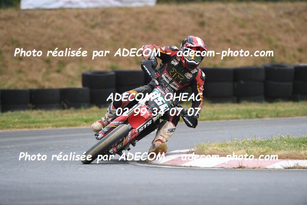 http://v2.adecom-photo.com/images//8.MOTO/2023/10_SUPERMOTARD_LOHEAC_2023/S2/BAZOT_Gregory/41A_6337.JPG