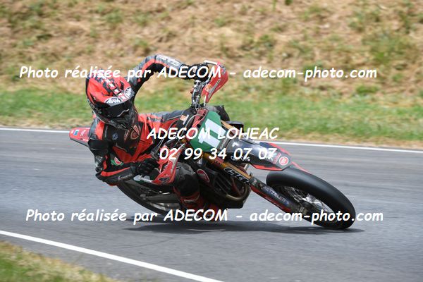 http://v2.adecom-photo.com/images//8.MOTO/2023/10_SUPERMOTARD_LOHEAC_2023/S2/CATORC_Giani/41A_8678.JPG