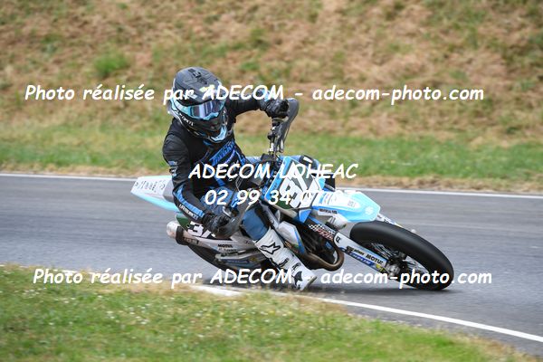 http://v2.adecom-photo.com/images//8.MOTO/2023/10_SUPERMOTARD_LOHEAC_2023/S2/DABERT_Sylvain/41A_8626.JPG