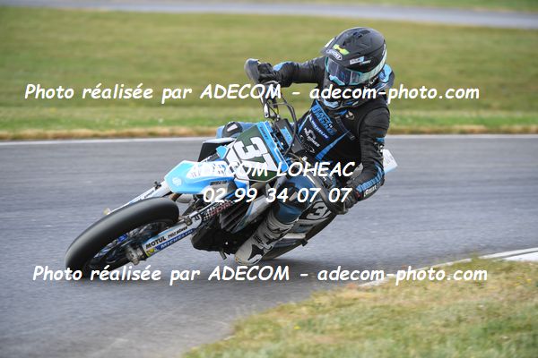 http://v2.adecom-photo.com/images//8.MOTO/2023/10_SUPERMOTARD_LOHEAC_2023/S2/DABERT_Sylvain/41A_9637.JPG