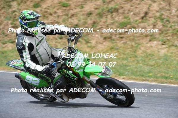 http://v2.adecom-photo.com/images//8.MOTO/2023/10_SUPERMOTARD_LOHEAC_2023/S2/EMERY_Maxime/41A_8682.JPG