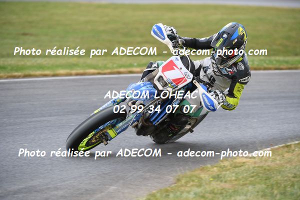 http://v2.adecom-photo.com/images//8.MOTO/2023/10_SUPERMOTARD_LOHEAC_2023/S2/HOAREAU_Alexis/41A_9702.JPG
