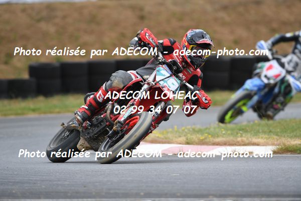 http://v2.adecom-photo.com/images//8.MOTO/2023/10_SUPERMOTARD_LOHEAC_2023/S2/PAYET_Raphael/41A_6400.JPG