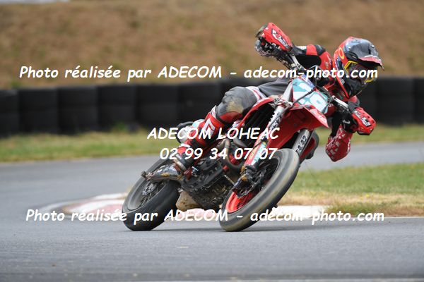 http://v2.adecom-photo.com/images//8.MOTO/2023/10_SUPERMOTARD_LOHEAC_2023/S2/PAYET_Raphael/41A_6449.JPG