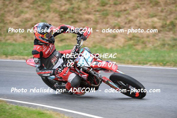 http://v2.adecom-photo.com/images//8.MOTO/2023/10_SUPERMOTARD_LOHEAC_2023/S2/PAYET_Raphael/41A_8586.JPG