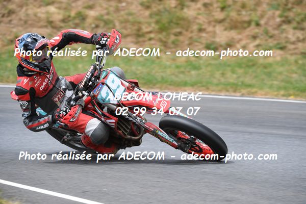 http://v2.adecom-photo.com/images//8.MOTO/2023/10_SUPERMOTARD_LOHEAC_2023/S2/PAYET_Raphael/41A_8657.JPG