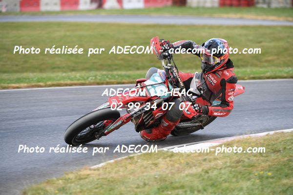 http://v2.adecom-photo.com/images//8.MOTO/2023/10_SUPERMOTARD_LOHEAC_2023/S2/PAYET_Raphael/41A_9572.JPG