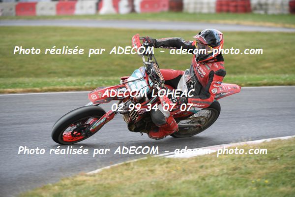 http://v2.adecom-photo.com/images//8.MOTO/2023/10_SUPERMOTARD_LOHEAC_2023/S2/PAYET_Raphael/41A_9730.JPG