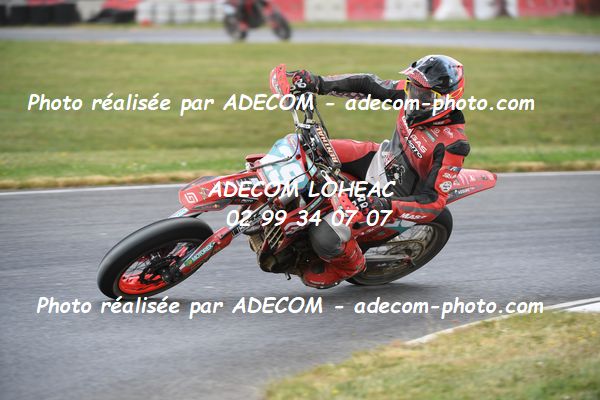 http://v2.adecom-photo.com/images//8.MOTO/2023/10_SUPERMOTARD_LOHEAC_2023/S2/PAYET_Raphael/41A_9731.JPG
