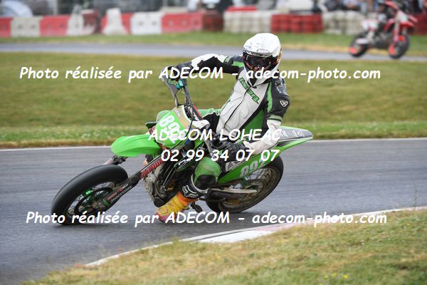http://v2.adecom-photo.com/images//8.MOTO/2023/10_SUPERMOTARD_LOHEAC_2023/S2/QUESNEL_Bapstiste/41A_9624.JPG