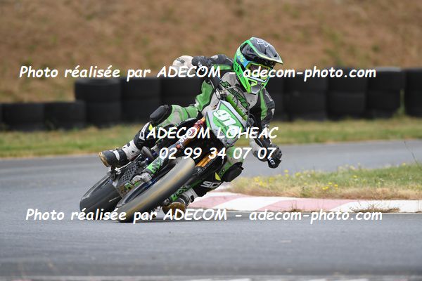 http://v2.adecom-photo.com/images//8.MOTO/2023/10_SUPERMOTARD_LOHEAC_2023/S2/QUESNEL_Valentin/41A_6328.JPG