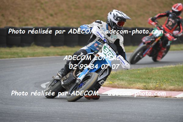 http://v2.adecom-photo.com/images//8.MOTO/2023/10_SUPERMOTARD_LOHEAC_2023/S2/TORIANI_Teo/41A_6244.JPG