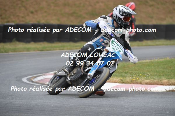 http://v2.adecom-photo.com/images//8.MOTO/2023/10_SUPERMOTARD_LOHEAC_2023/S2/TORIANI_Teo/41A_6245.JPG