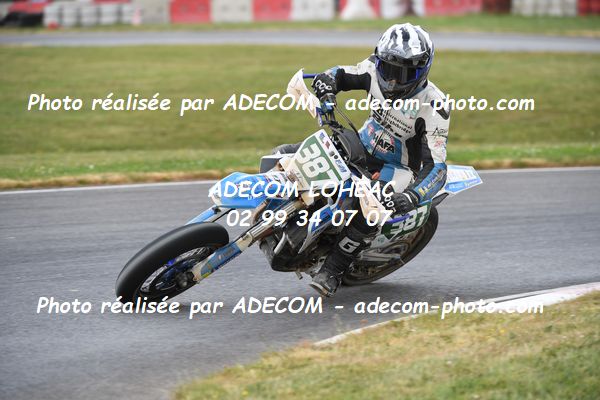 http://v2.adecom-photo.com/images//8.MOTO/2023/10_SUPERMOTARD_LOHEAC_2023/S2/TORIANI_Teo/41A_9720.JPG