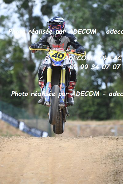 http://v2.adecom-photo.com/images//8.MOTO/2023/10_SUPERMOTARD_LOHEAC_2023/S3/BOUGON_Jeanne/41A_1698.JPG