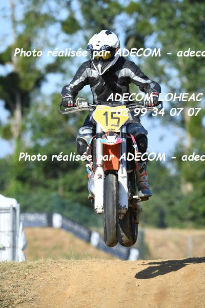 http://v2.adecom-photo.com/images//8.MOTO/2023/10_SUPERMOTARD_LOHEAC_2023/S3/ESCOULA_Leo/41A_0249.JPG