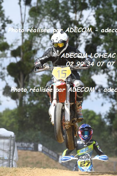 http://v2.adecom-photo.com/images//8.MOTO/2023/10_SUPERMOTARD_LOHEAC_2023/S3/ESCOULA_Leo/41A_1674.JPG