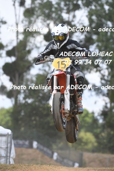 http://v2.adecom-photo.com/images//8.MOTO/2023/10_SUPERMOTARD_LOHEAC_2023/S3/ESCOULA_Leo/41A_1717.JPG