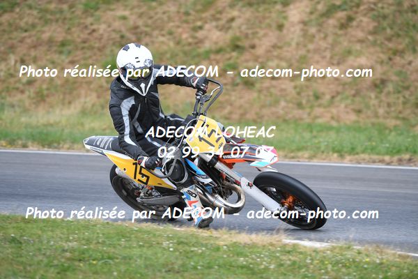 http://v2.adecom-photo.com/images//8.MOTO/2023/10_SUPERMOTARD_LOHEAC_2023/S3/ESCOULA_Leo/41A_8544.JPG