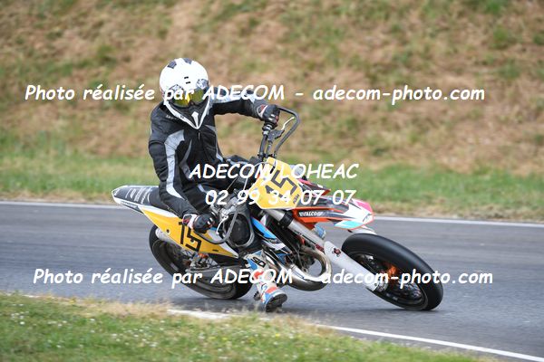 http://v2.adecom-photo.com/images//8.MOTO/2023/10_SUPERMOTARD_LOHEAC_2023/S3/ESCOULA_Leo/41A_8545.JPG