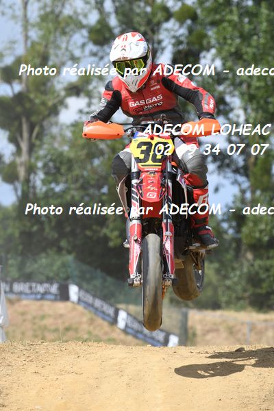 http://v2.adecom-photo.com/images//8.MOTO/2023/10_SUPERMOTARD_LOHEAC_2023/S3/GUERRERO_Tony/41A_1809.JPG