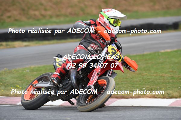 http://v2.adecom-photo.com/images//8.MOTO/2023/10_SUPERMOTARD_LOHEAC_2023/S3/GUERRERO_Tony/41A_6138.JPG