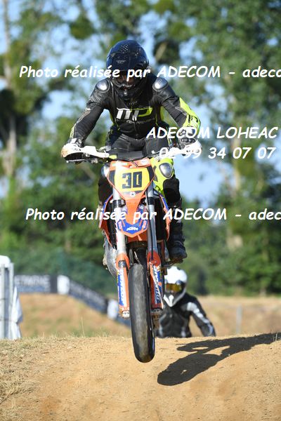 http://v2.adecom-photo.com/images//8.MOTO/2023/10_SUPERMOTARD_LOHEAC_2023/S3/MAZAUD_Thomas/41A_0272.JPG