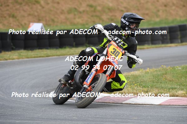 http://v2.adecom-photo.com/images//8.MOTO/2023/10_SUPERMOTARD_LOHEAC_2023/S3/MAZAUD_Thomas/41A_6118.JPG