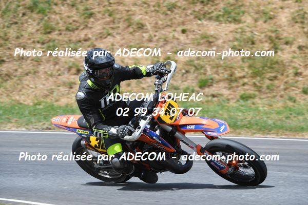 http://v2.adecom-photo.com/images//8.MOTO/2023/10_SUPERMOTARD_LOHEAC_2023/S3/MAZAUD_Thomas/41A_8499.JPG