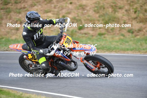 http://v2.adecom-photo.com/images//8.MOTO/2023/10_SUPERMOTARD_LOHEAC_2023/S3/MAZAUD_Thomas/41A_8538.JPG